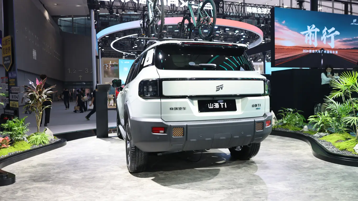 Автосалон в Гуанчжоу 2024, стенд Jetour