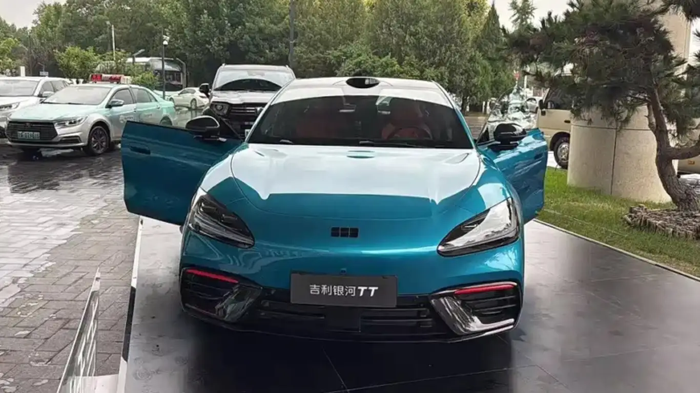 Geely Galaxy TT Ultra