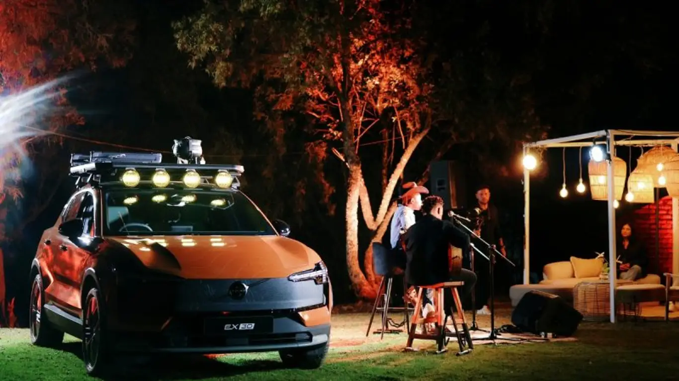 Volvo EX30 Cross Country