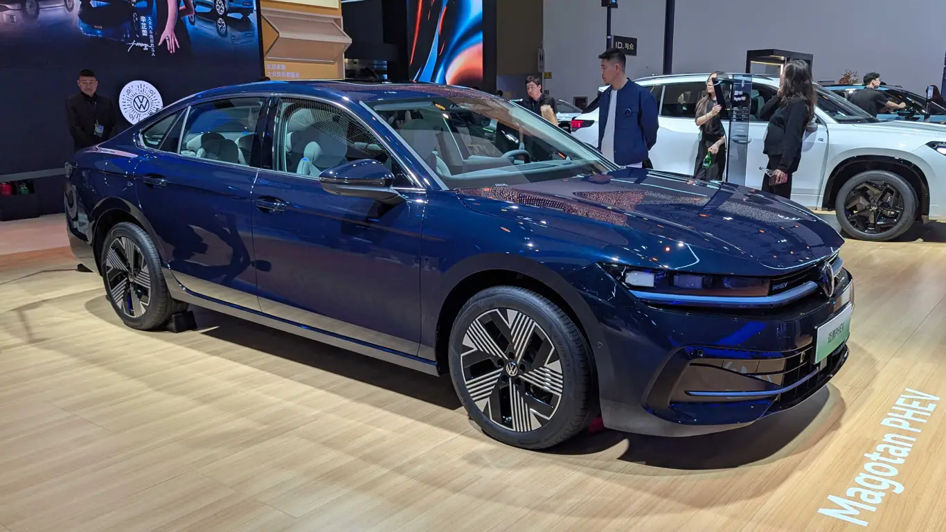 Автосалон в Пекине 2026,Пекинский автосалон 2026,Volkswagen Magotan PHEV