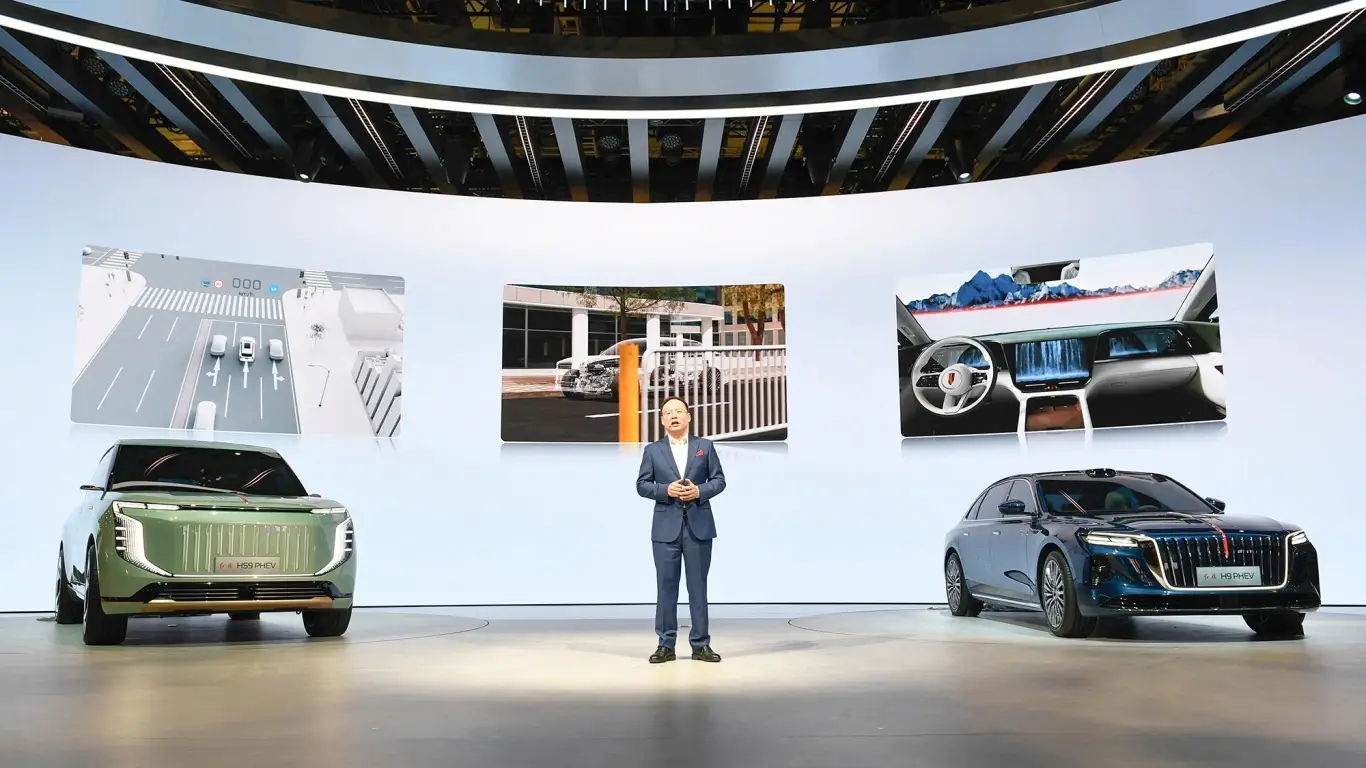 Гибридная роскошь от Hongqi: седан H9 и внедорожник HS9 с автопилотом и нулевой гравитацией позаботятся о вашем здоровье