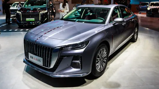 Черное знамя скоро в России: стиль, мощь и чёрный шик в одной новинке