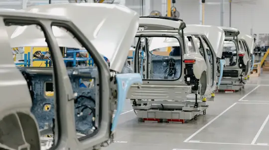 Rivian снижает сложность: новый кроссовер R2 будет без прорыва, но с пользой