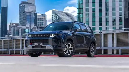 Корейцы подошли к делу с российским размахом: вернувшаяся марка пытается завоевать покупателей в РФ огромными скидками