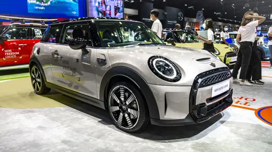 Конец эпохи: еще один автопроизводитель отказался от важной для россиян опции в своих машинах