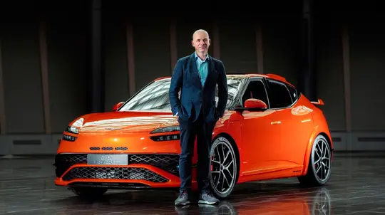 Гиперлюкс с лошадками: Genesis нашла формулу скорости и тишины