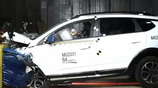 АВТОВАЗ готовит самый безопасный автомобиль: стена будет не страшна