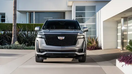 Чудо свершилось: владельцы Escalade и Tahoe скоро смогут пользоваться своими машинами