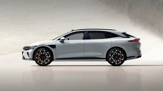 Круче Бонда: универсал Zeekr 007 — новый герой среди электрокаров Европы