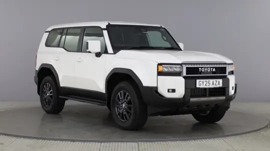 Такого Крузака россияне еще не видели: люксовый внедорожник стал рабочей лошадкой