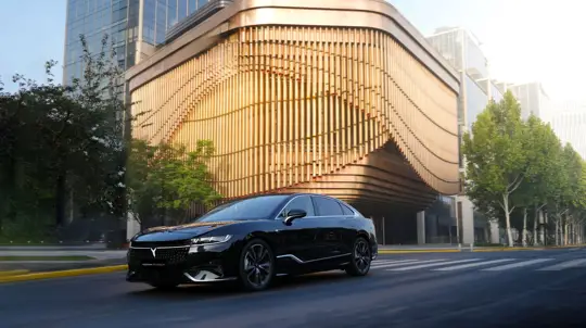 1000 км без дозаправки: российские АЗС скоро начнут массово банкротиться