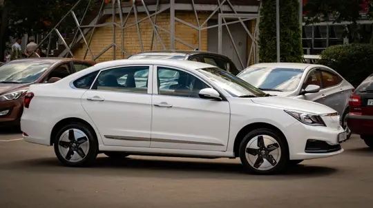 Липецк заставил весь Китая нервничать: российский город собирает самые лучшие электрокары