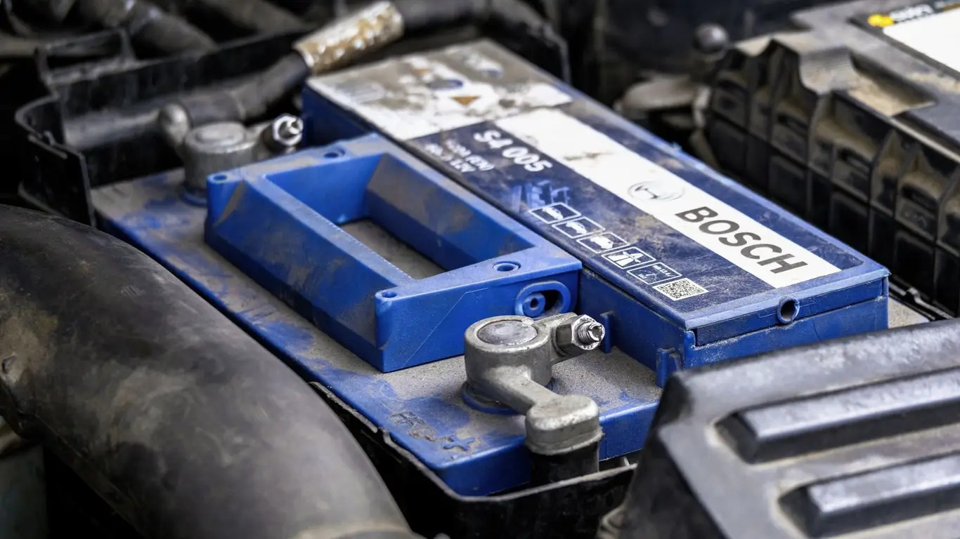 Сода поможет сохранить автомобильный аккумулятор: понадобится всего 15 минут времени