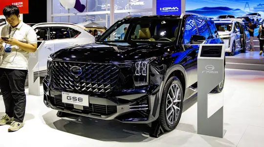 GAC избавился от лишних сидений: новый кроссовер вместит меньше, но с комфортом