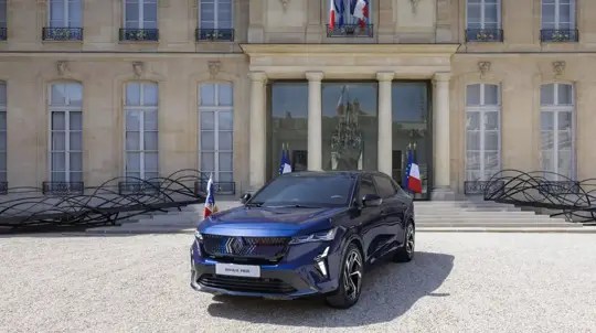 Renault лихорадит: временный CEO и тревожные сигналы с рынка давят на бывшего владельца АвтоВАЗа