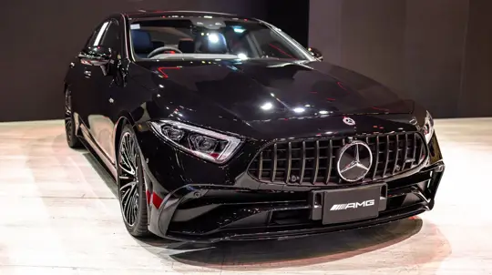 Mercedes сокращает прогноз прибыли: кто виноват — Трамп или рынок?