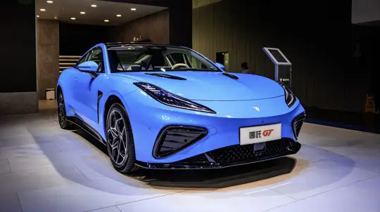 Все его похоронили, но он воскрес: первая китайская компания смогла избежать банкротства