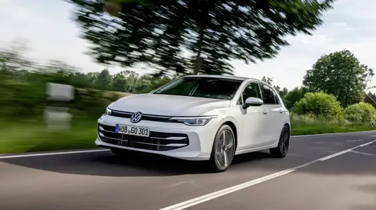 Немец для России: спорткар получил 333 л.с., полный привод и разгон до 100 км/ч менее чем за 5 с