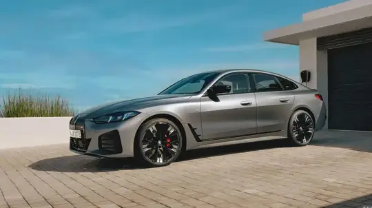 Электрический спортседан BMW готов дать бой суперкарам: 606 л.с. и 609 км запаса хода