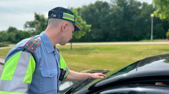 Черные шторки обернутся в черную дыру для кошелька: водителям в России готовят новые штрафы