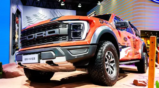 Пикапы в РФ приравняли к грузовикам: ездить на них можно не везде