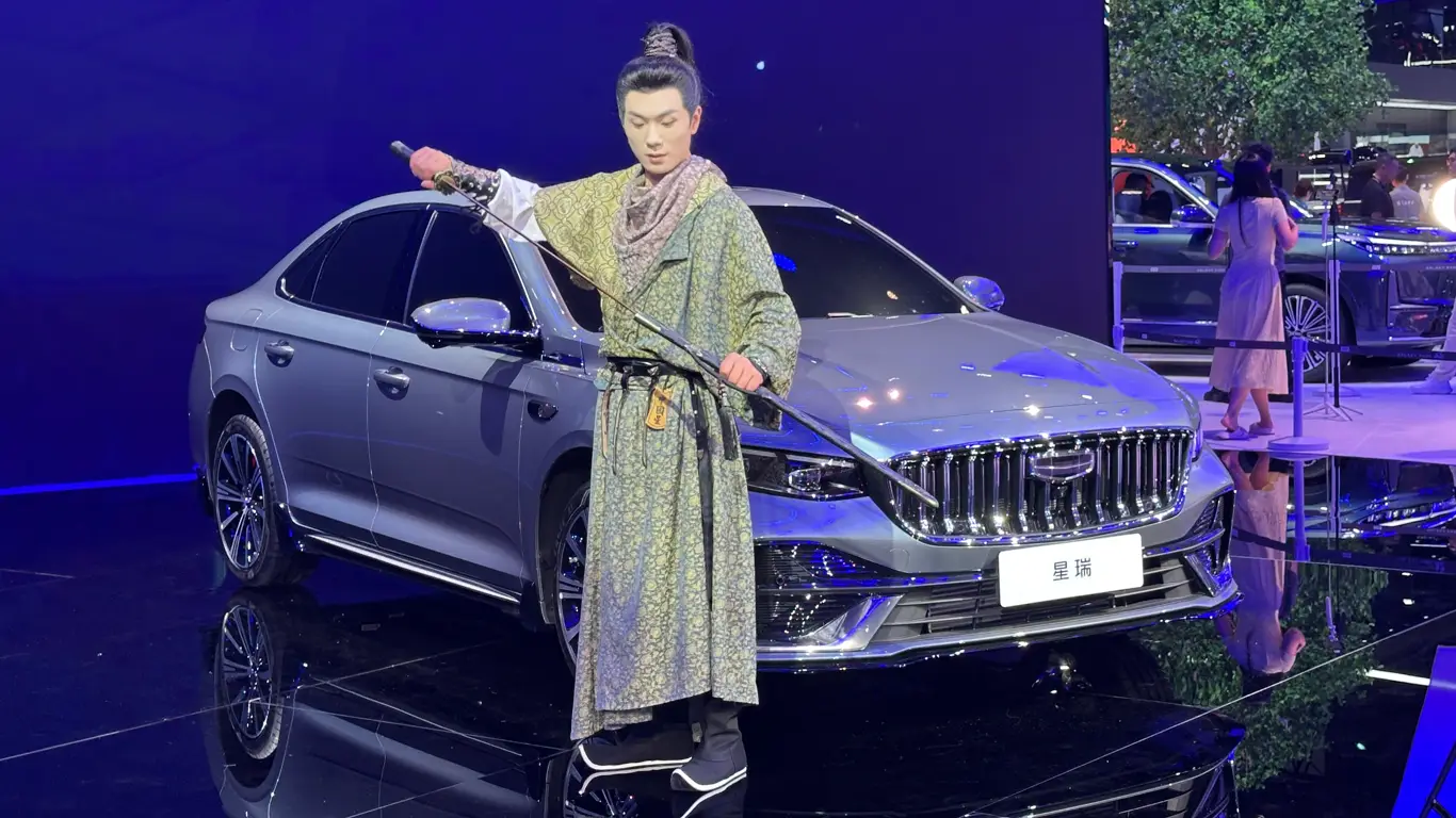 Geely представила седан, который может стать хитом 2025 года