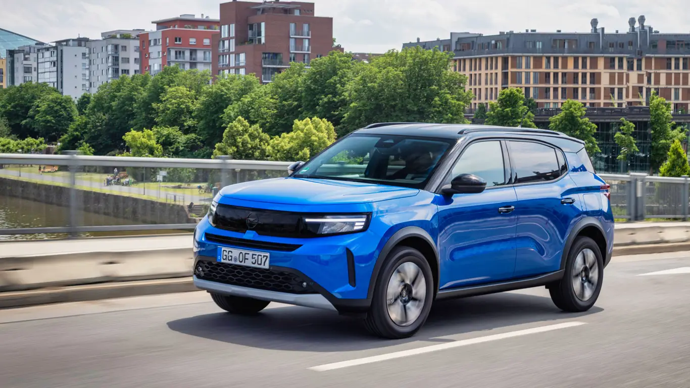 Что не так с 7-местной версией кроссовера Opel Frontera