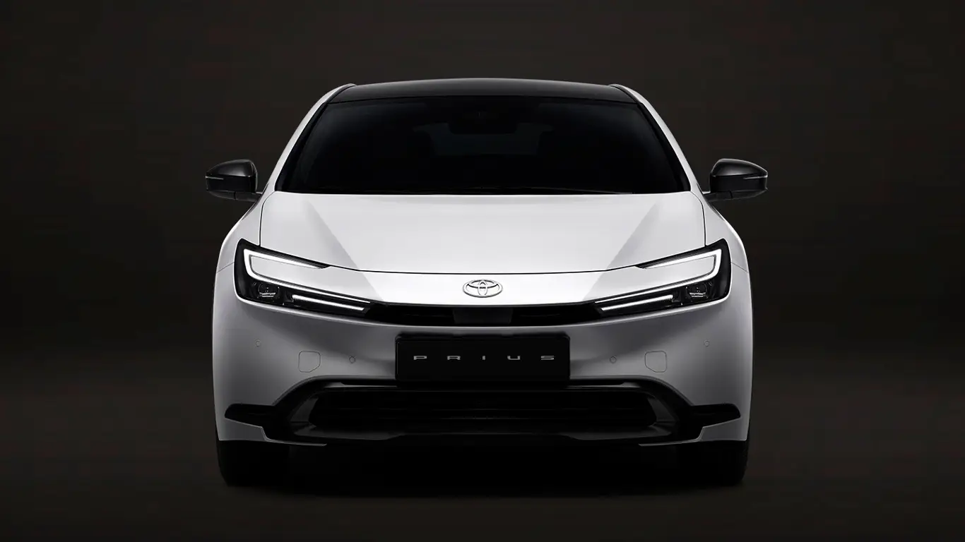 Toyota показала Prius 2026 года с полным приводом и рекордно низким расходом топлива