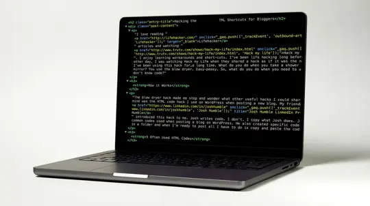 Регионам РФ достаются старые машины: статистика рынка опечалит большинство россиян