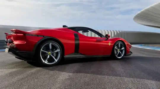 Флагман Ferrari сменил SF90: 1050 л.с., скорость свыше 330 км/ч и цена от €500 000