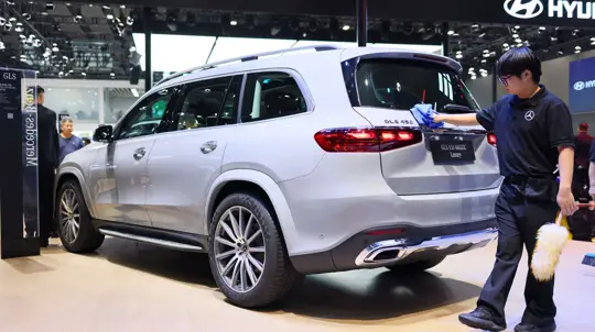 Россияне без денег не нужны Mercedes: немецкий автопроизводитель поставил крест на российском рынке