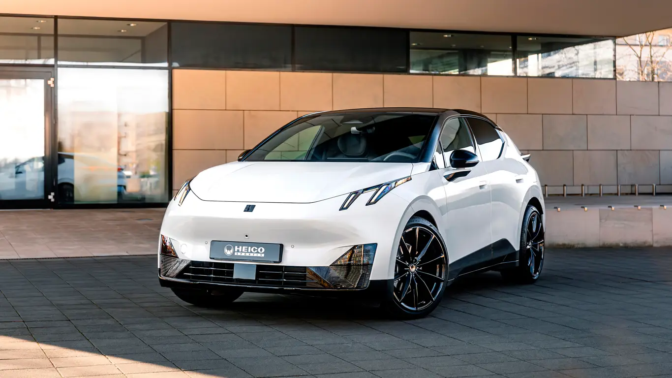 Китайский бренд с немецким акцентом: Heico Sportiv добавил дерзости и спортивных акцентов моделям Lynk & Co