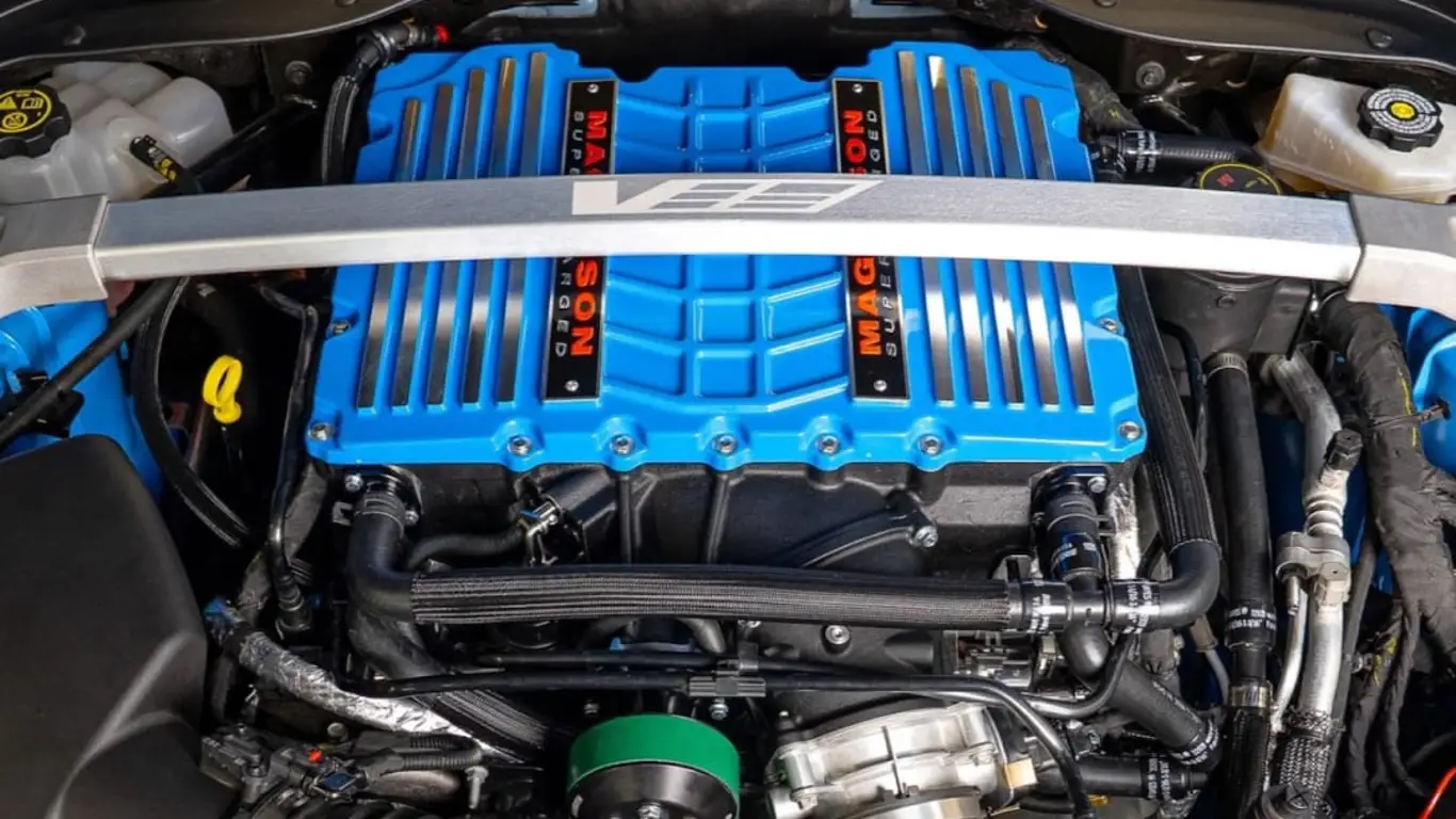 Апгрейд за $7200 превращает Cadillac Blackwing в суперкар: 90 лошадей сразу с коробки