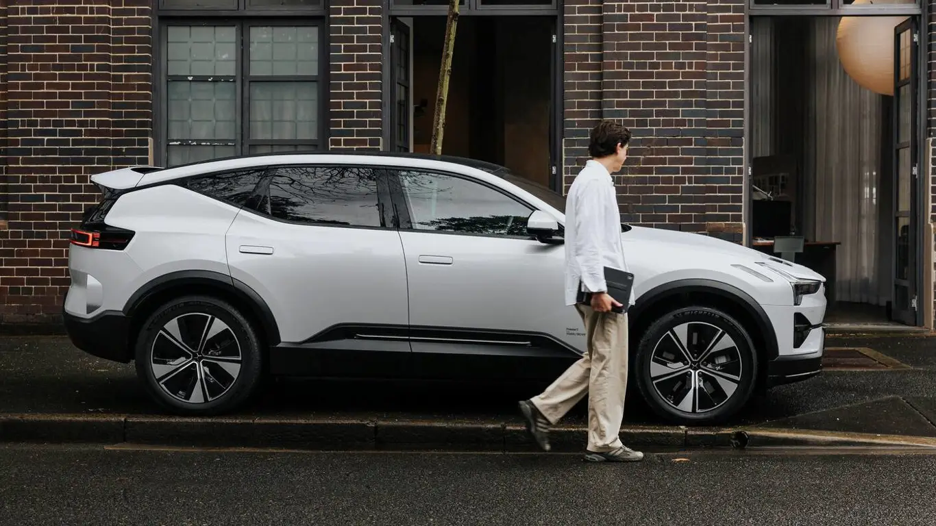 Шведский бренд с австралийским акцентом: Polestar сотрудничает с дизайнером мирового уровня