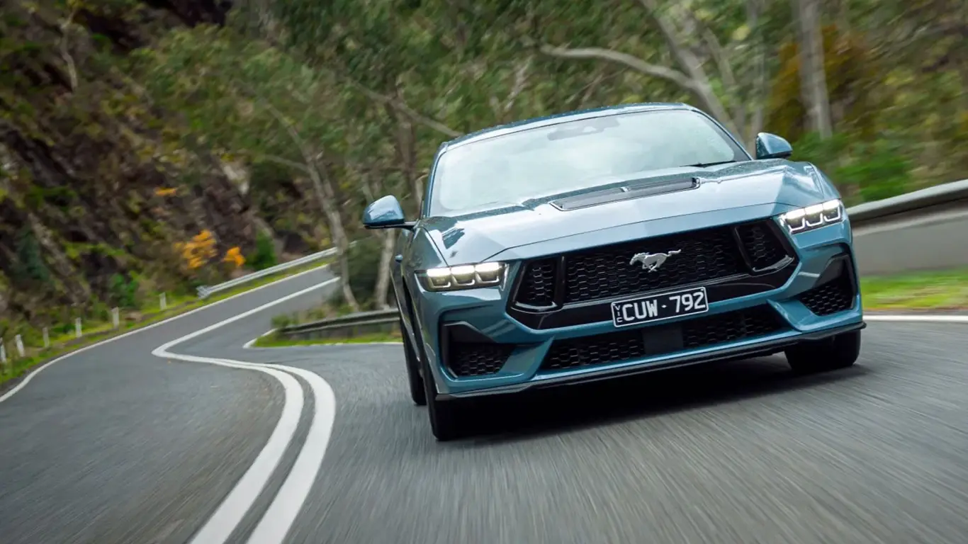 Концерн Ford срочно отзывает более 7 тыс. «Мустангов»: что случилось?