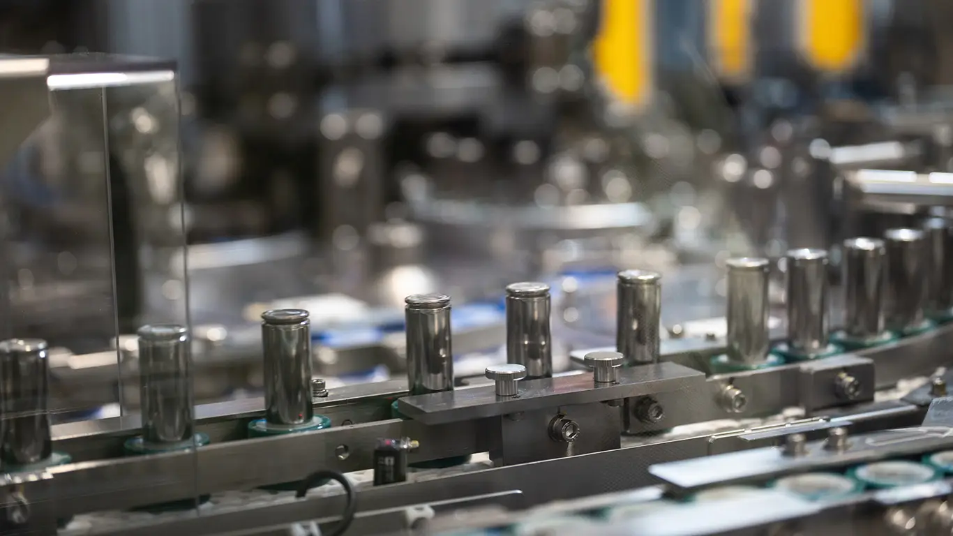 Tesla уже стоит в очереди: Panasonic подкинет 25% к запасу хода