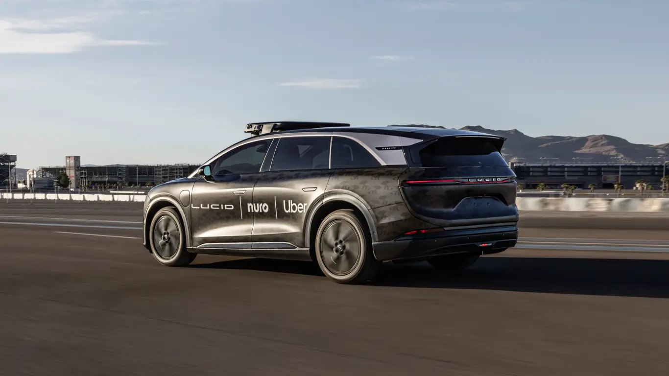 Конец таксистам: первые электрокары Lucid превращают Uber в армию роботов