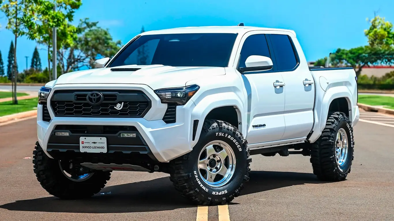 Гавайский тюнинг сделал из Toyota Tacoma легенду бездорожья