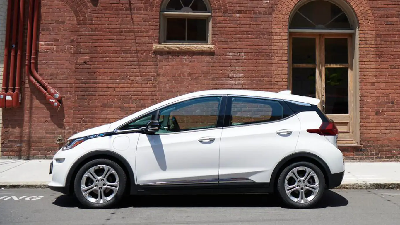 Больше не Bolt EV: Chevrolet меняет имя культовой модели