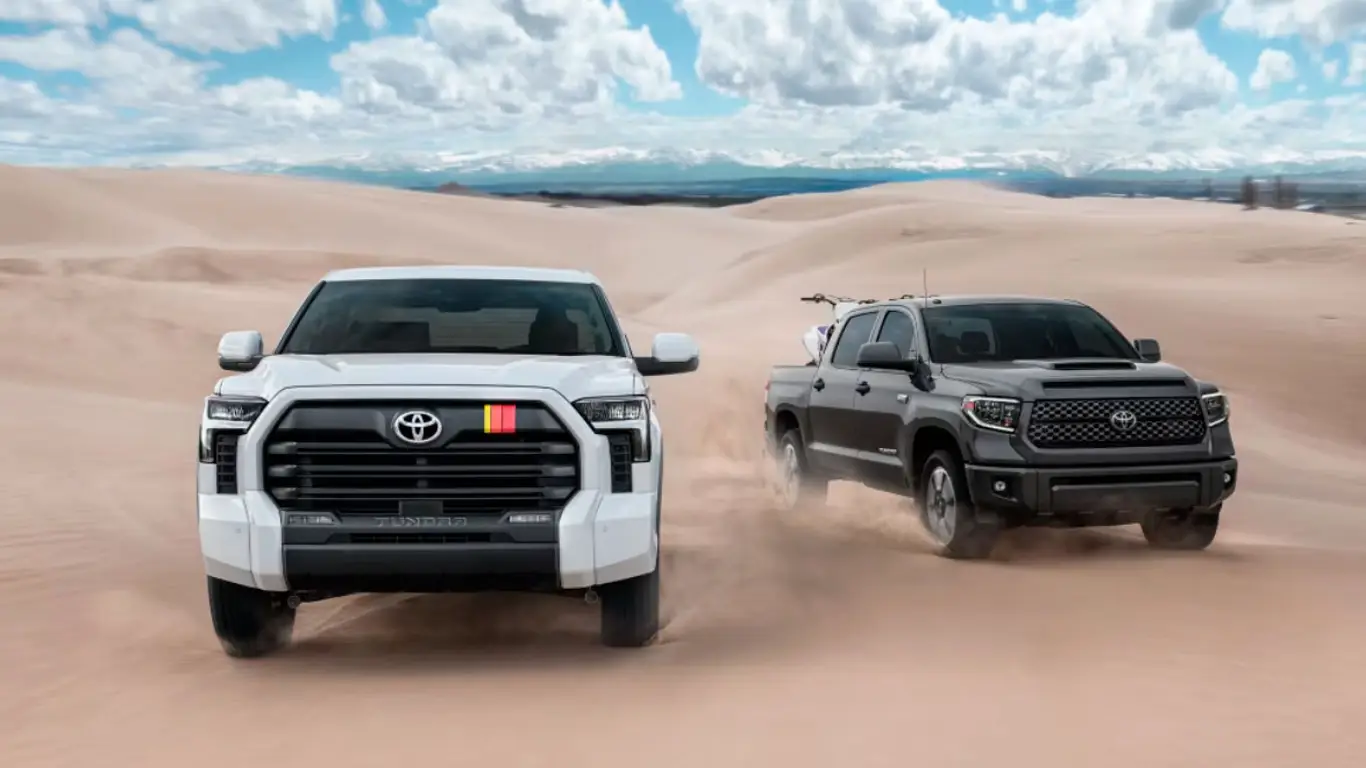 Кошмарная неделя Toyota: внедорожники сами катятся, а экраны отключаются