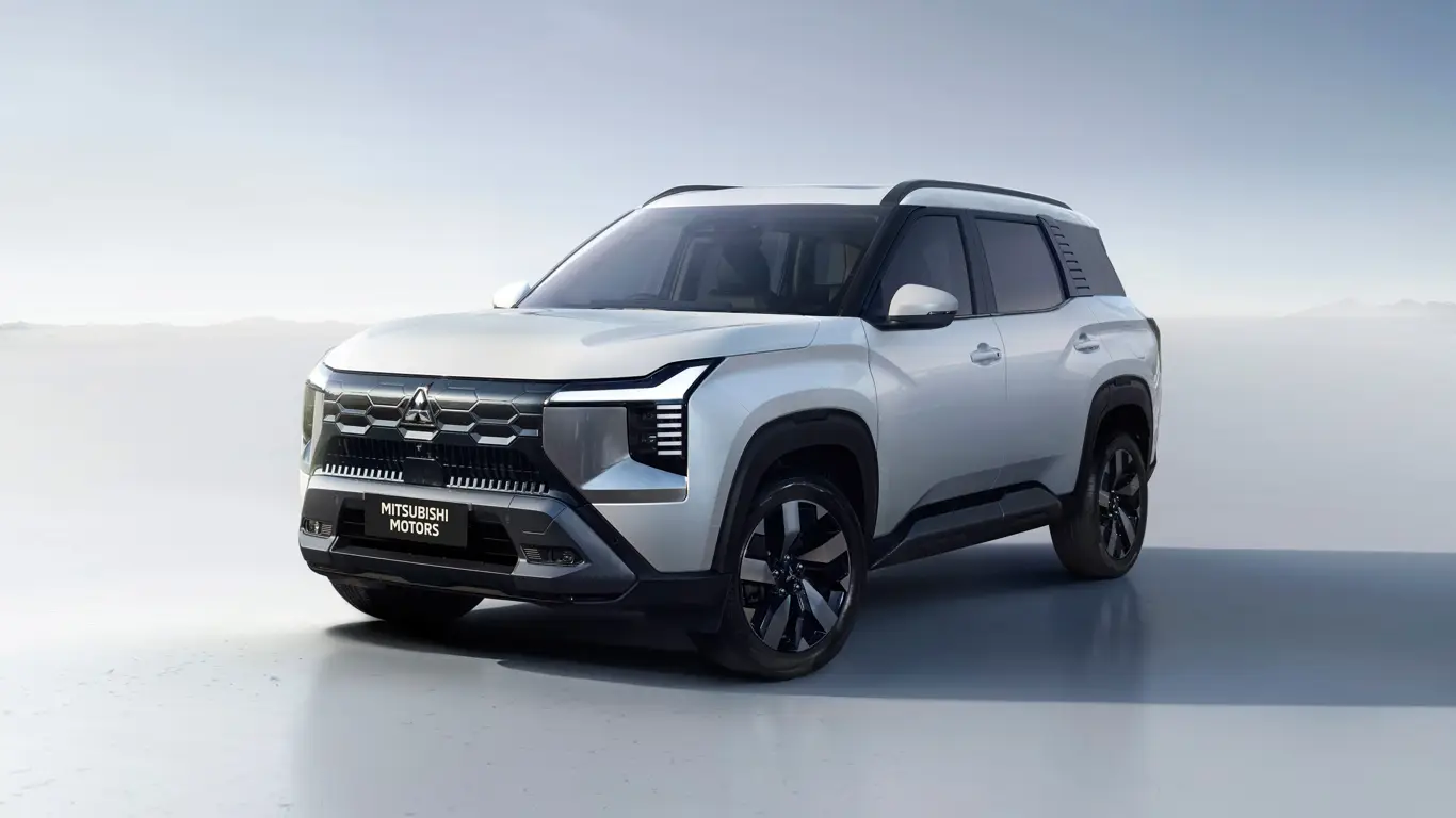 Новый Mitsubishi Destinator покорил Азию — жюри назвало его самым красивым SUV года