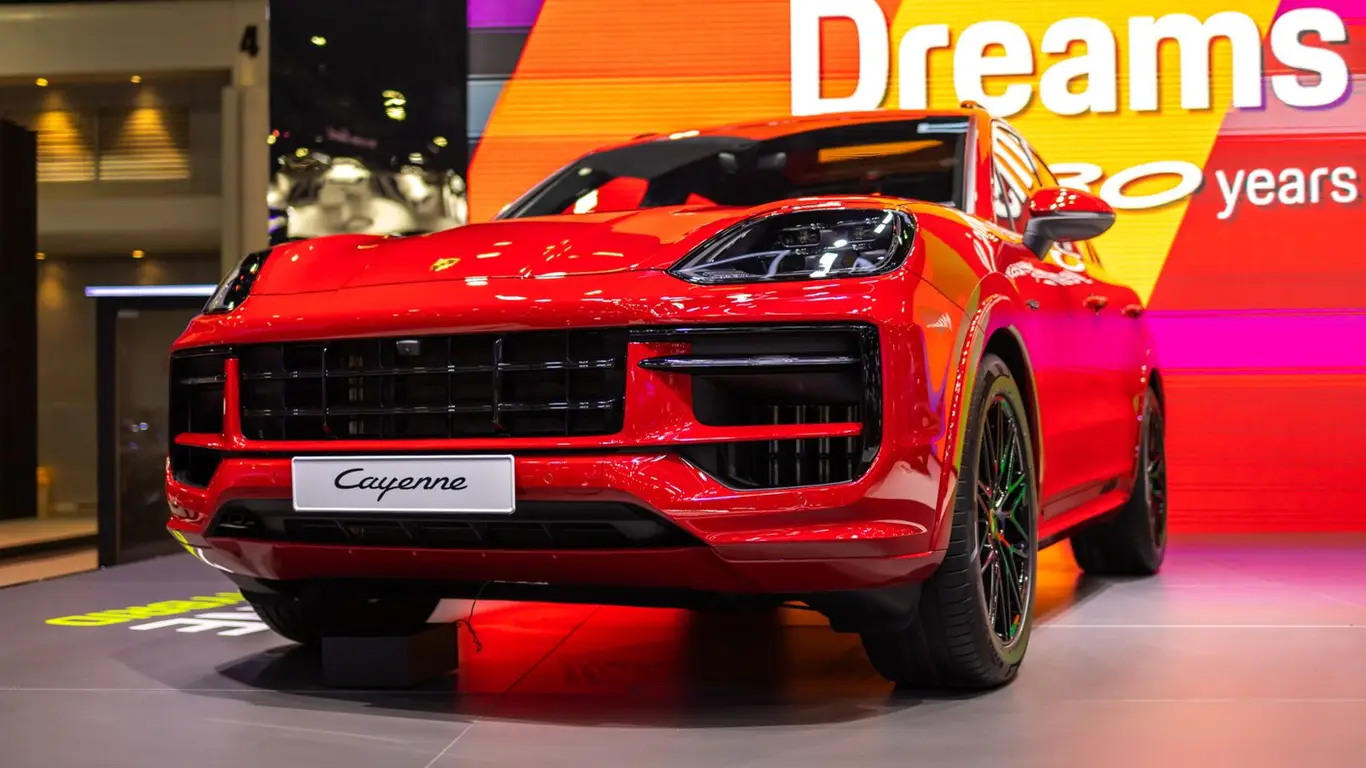 Легенда возвращается: Porsche готовит обновленный Cayenne Turbo GT с ДВС