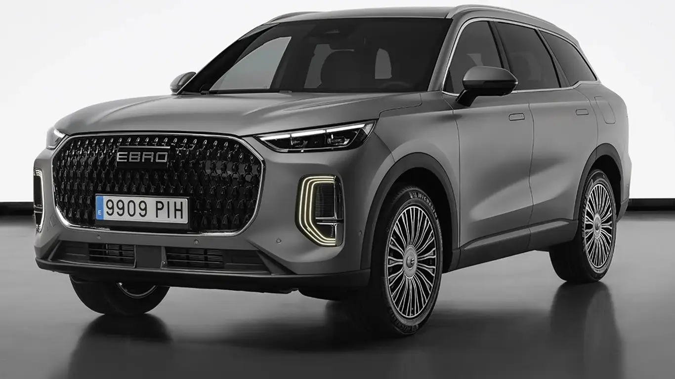 Испанцы научились у России: гибридный SUV мощностью 425 л.с. и с 7 местами, который что-то напоминает