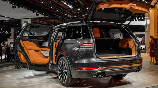 Из Детройта — с роскошью: американская мощь преодолела санкции и не сильно выросла в цене