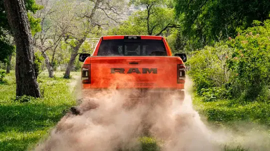 «Бомба на колесах»: Stellantis отзывает Ram после выявления опасной неисправности