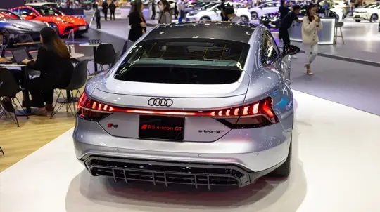 Audi на грани краха: компания останавливает производство и готовится к хаосу