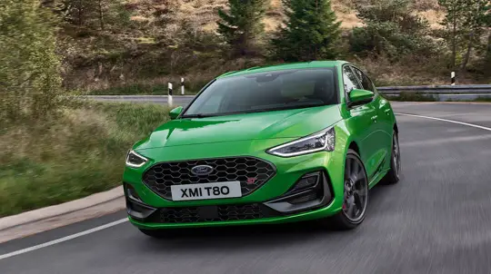 Снятые с производства, но достойные внимания: почему выбирают старые модели Ford