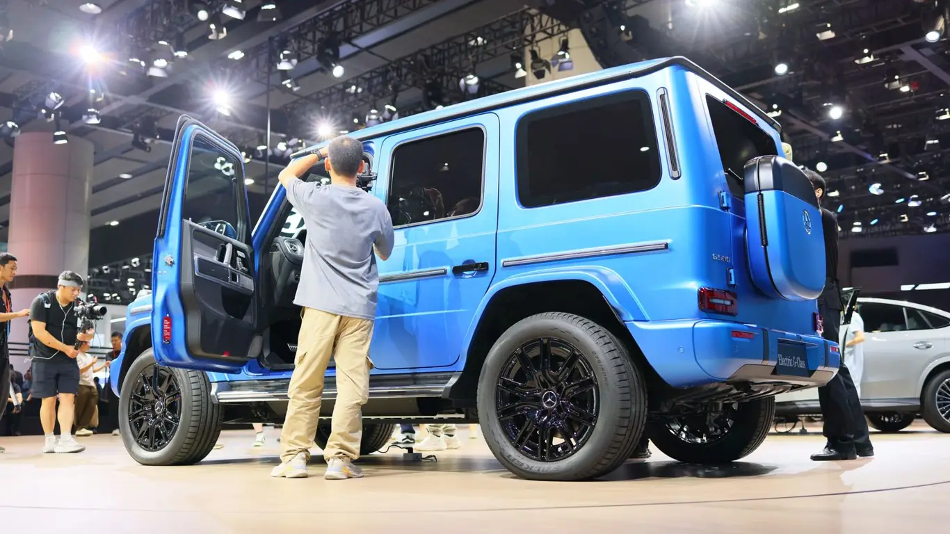 Правительство все делает во благо: цены на автомобили пойдут вверх, LADA так и будет никому не нужна