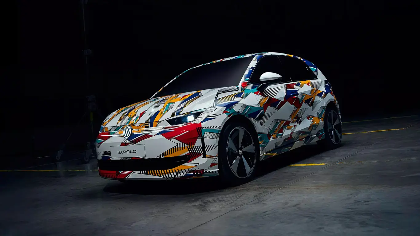 Как тебе такое, Илон Маск? Volkswagen выкатил электрокар за 2,5 млн рублей