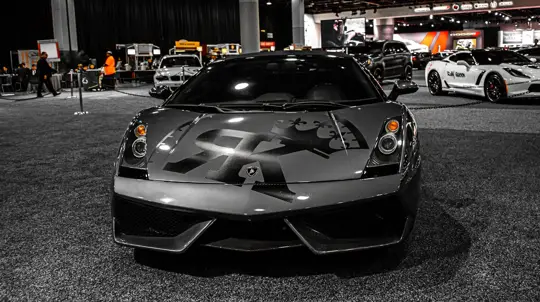 Люксом уже считается и Китай: даже тут дружественная страна помогла России